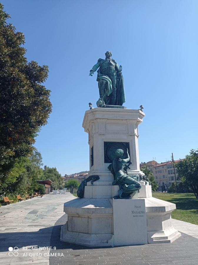 Studette En Plein Coeur Du Vieux Nice Eksteriør bilde