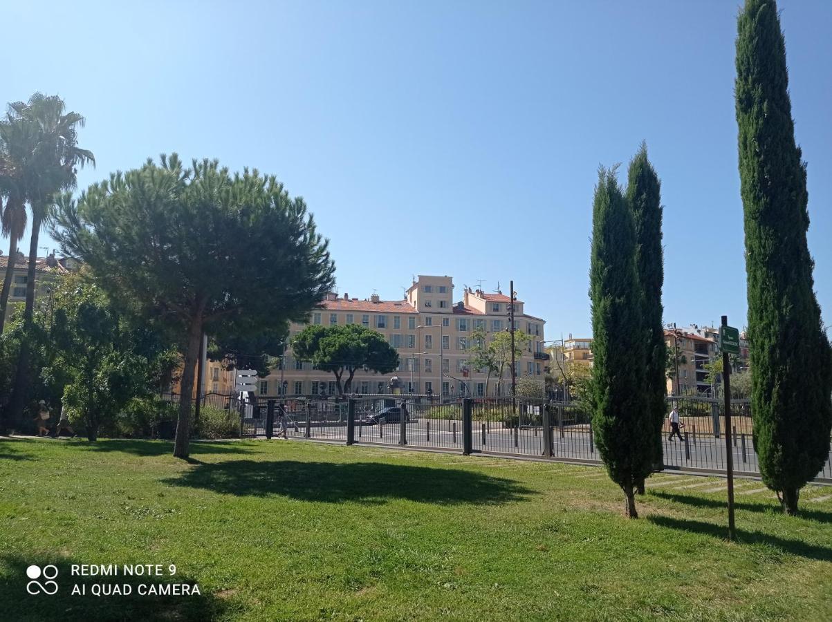 Studette En Plein Coeur Du Vieux Nice Eksteriør bilde